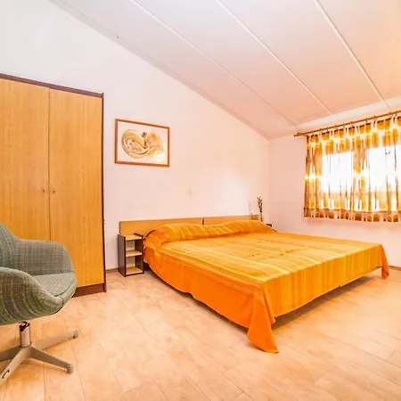 Appartement Vintijan 1268 *